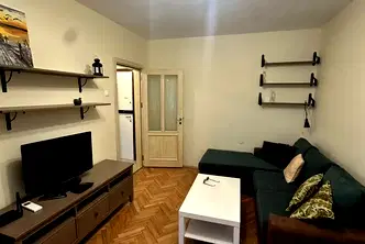 Двустаен апартамент с тераса в кв. Изток, София