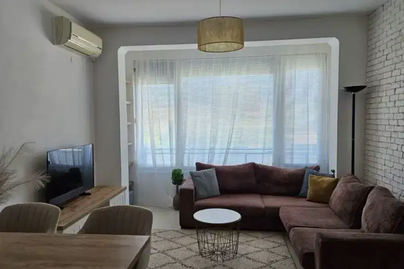 3-bedroom apartment in Sofiya, Iztok