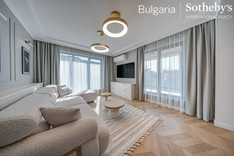 3-bedroom apartment in Sofiya, Iztok