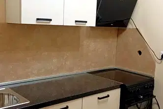 Тристаен апартамент с голяма тераса в район Изток, София