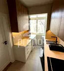 Тристаен апартамент с паркомясто в кв. Изток, София