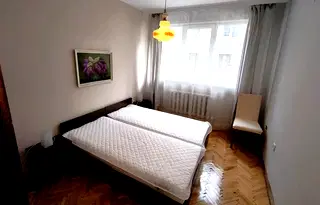 Двустаен апартамент в Южен парк с тераса в София