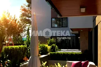 Тристаен апартамент в Карпузица с гледка към Витоша