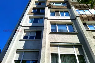 Тристаен апартамент с две тераси в Красна поляна 1, София