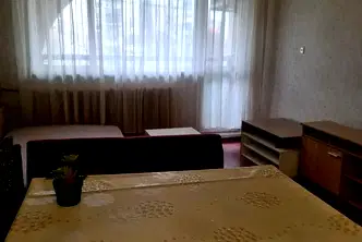 Двустайен апартамент с балкон в Красна поляна 1, София