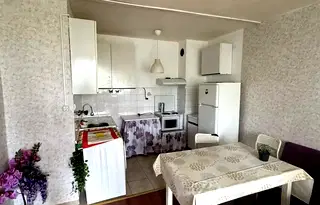 Двустаен апартамент в Красна поляна 1 с балкон
