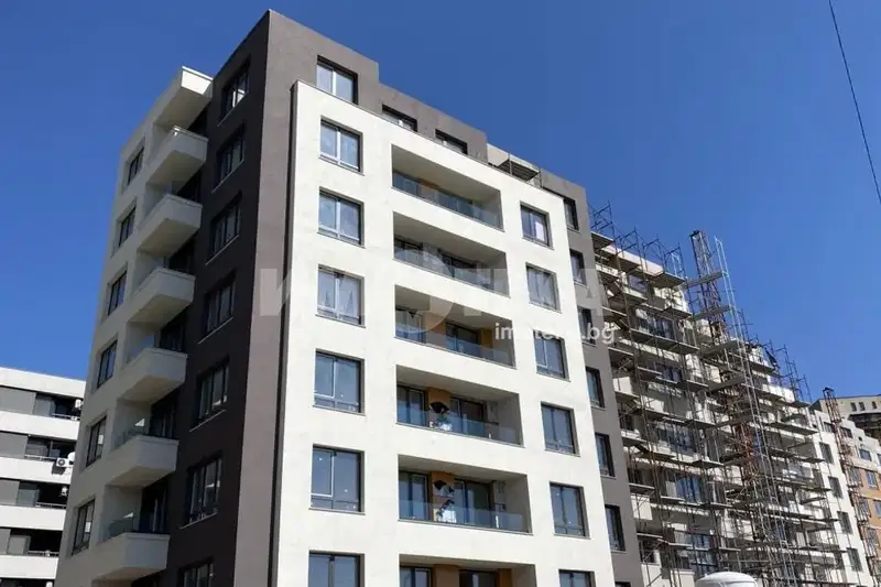 4-bedroom apartment in Sofiya, Krasna Polyana 2