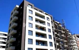 Многостаен апартамент в София, Красна поляна 2