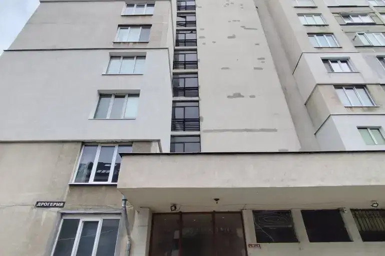 3-bedroom apartment in Sofiya, Krasna Polyana 3