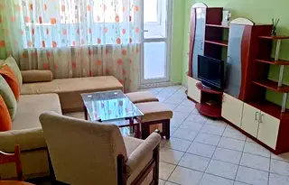 Двустаен апартамент в Красна поляна 3 с югозападно изложение