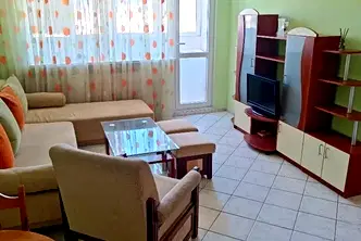 Двустаен апартамент в Красна поляна 3 с югозападно изложение