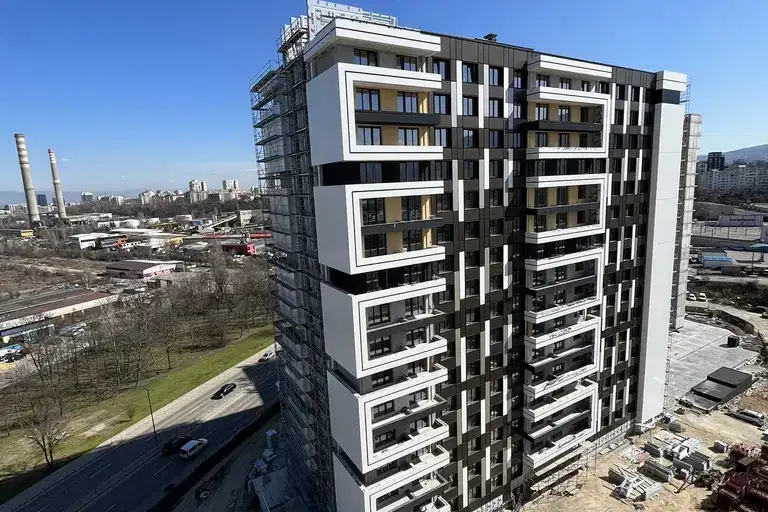 3-bedroom apartment in Sofiya, Krasno Selo