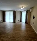 Просторен 3-стаен апартамент в Красно село с гараж