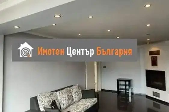 Двустаен апартамент с панорамна гледка в Красно село, София