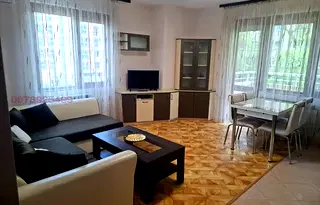 Двустаен апартамент с тераса в Красно село, София