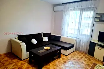 Двустаен апартамент с тераса в Красно село, София