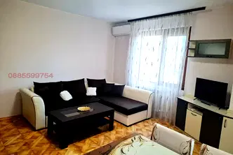 Двустаен апартамент с тераса в Красно село, София