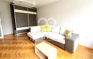 Двустаен апартамент в Красно село с отделна кухня