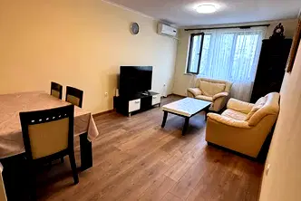 Тристаен апартамент с 2 спални в Красно село, София