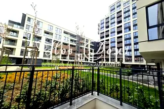 Двустаен апартамент с тераса в Кръстова вада, София