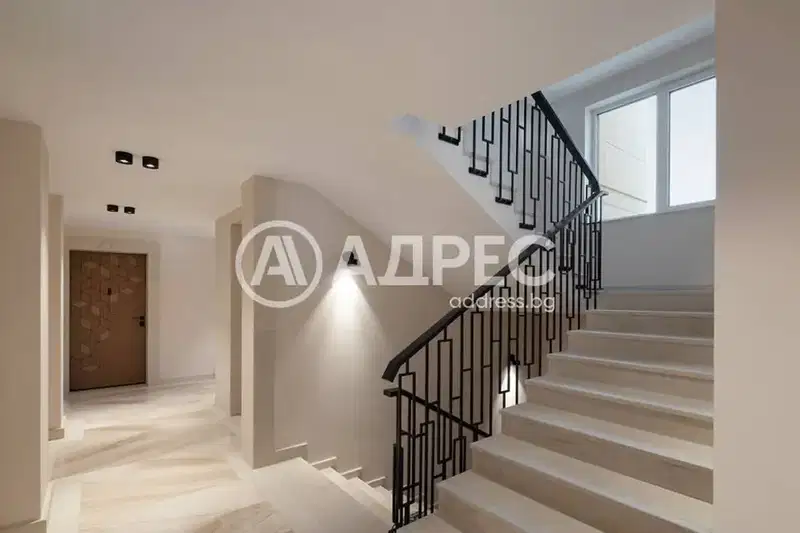 2-bedroom apartment in Sofiya, Krystova Vada