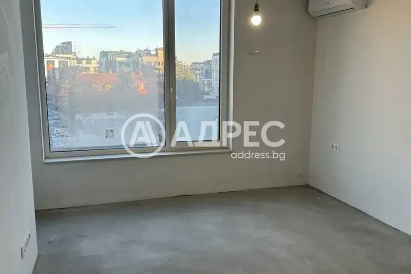 Двустаен апартамент в София, Кръстова вада