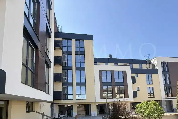 3-bedroom apartment in Sofiya, Krystova Vada