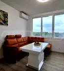 Тристаен апартамент с балкони в Кръстова вада, София