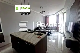 Тристаен апартамент в София, Кръстова вада