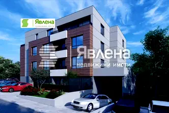 Тристаен апартамент с двор в Кръстова вада, София