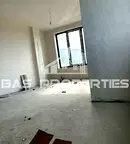 Тристаен апартамент с тераса в Кръстова вада, София