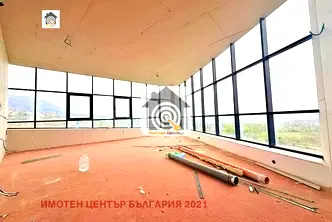 Многостаен апартамент в София, Кръстова вада