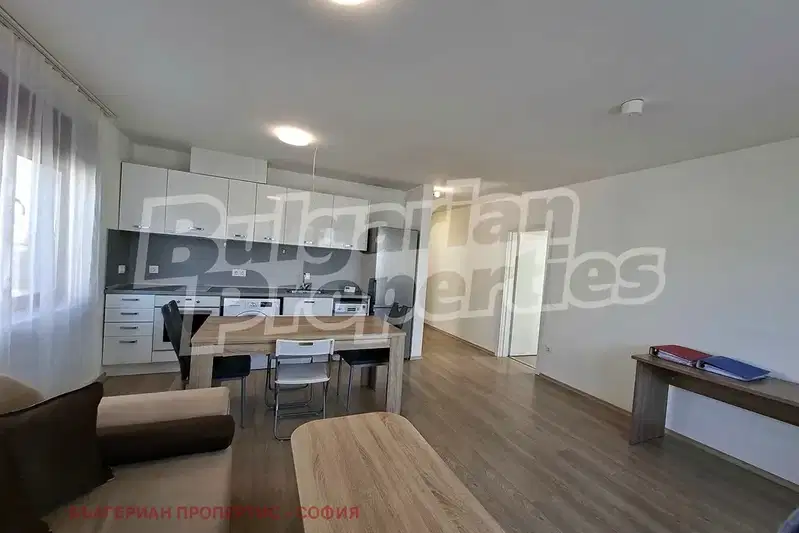 4-bedroom apartment in Sofiya, Krystova Vada