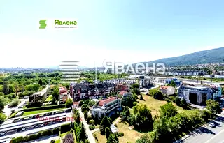 Четиристаен апартамент с две тераси в Кръстова вада, София