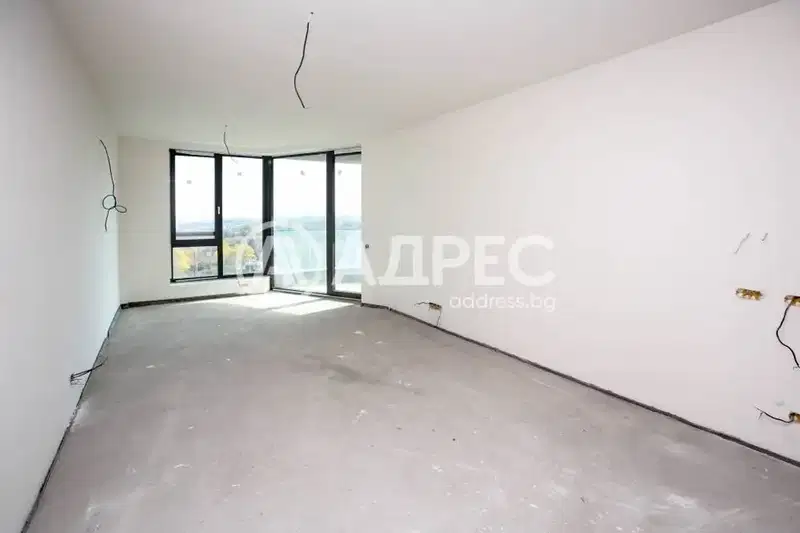 Многостаен апартамент с 3 спални и тераси в Кръстова вада, София