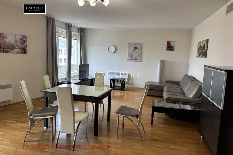 4-bedroom apartment in Sofiya, Krystova Vada