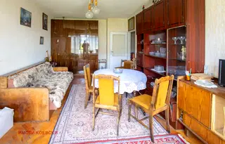 Светла 1-стаен апартамент в Лагера с южно изложение