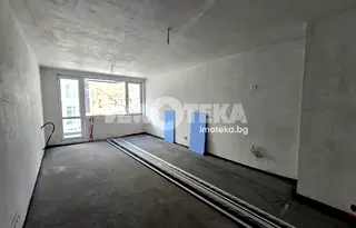 Двустаен апартамент в София, Лагера