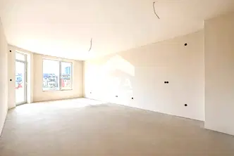 Многостаен апартамент в София, Лагера
