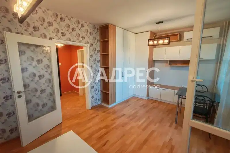 Едностаен апартамент в Лагера, София с контрол на достъпа