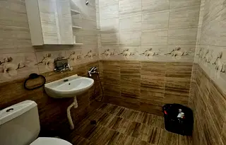 Двустаен апартамент с тераса в кв. Лагера, София