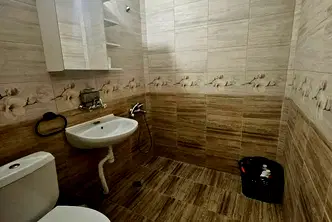 Двустаен апартамент с тераса в кв. Лагера, София