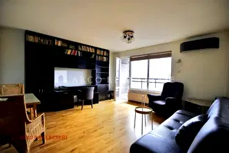 Двустаен апартамент с панорамна гледка в Лагера, София