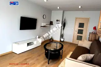 3-стаен апартамент с балкон в Лагера, София