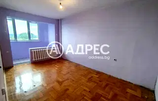 Тристаен апартамент в София, Левски Г
