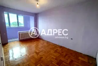 Тристаен апартамент в София, Левски Г