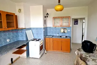 Тристаен апартамент с две тераси в Левски Г, София