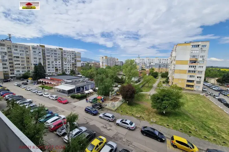 4-bedroom apartment in Sofiya, Levski G