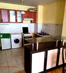 Двустаен апартамент с голям балкон в Левски В, София