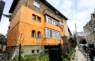 Двустаен апартамент с голяма тераса в Лозенец, София
